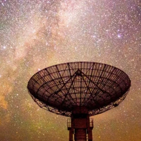detectan-una-senal-radio-un-exoplaneta-que-encontraron-en-beta-pictoris-b