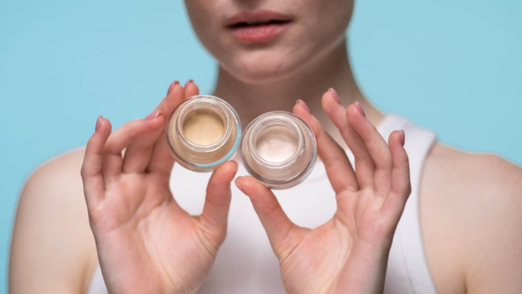 3 técnicas de difuminado que usan los maquilladores profesionales para camuflar ojeras profundas