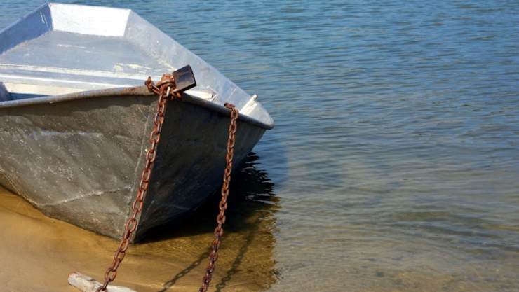 Al menos 26 muertos y 14 desaparecidos tras vuelco de barco