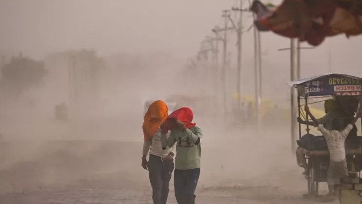 tormentas arena India