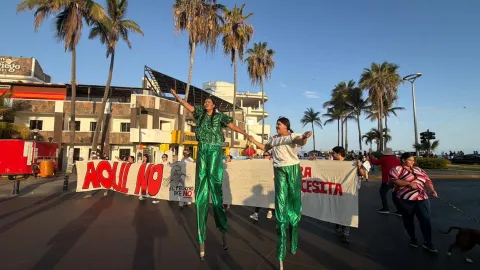Mazatlecos se manifiestan contra la planta de amoníaco en Topolobampo, Ahome