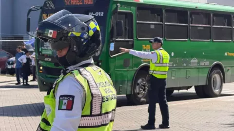 ÚLTIMA HORA Cierran avenida La Paz, en Guadalajara, tras incidente vial
