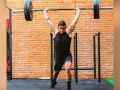 Su habilidad para tomar decisiones rápidas y eficaces será fundamental en las pruebas exigentes que se presentan en Abandonados, ayudándole a superar cada reto con determinación.