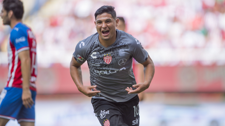 Chivas y Necaxa