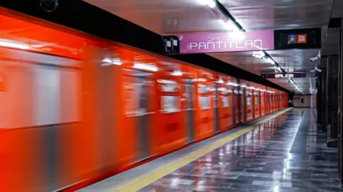Horario de la Línea 1 del Metro CDMX hoy 4 de abril 2025