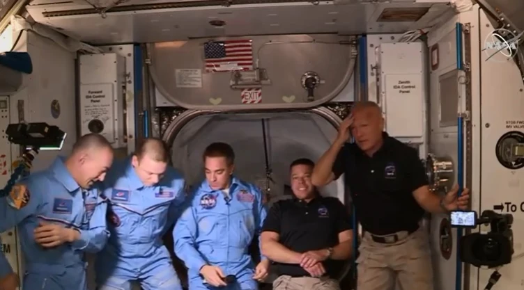 astronautas.jpg