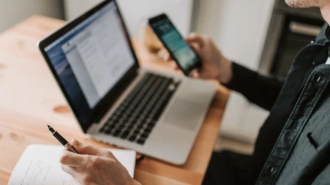 Trucos para evitar que WhatsApp llene tu memoria del teléfono