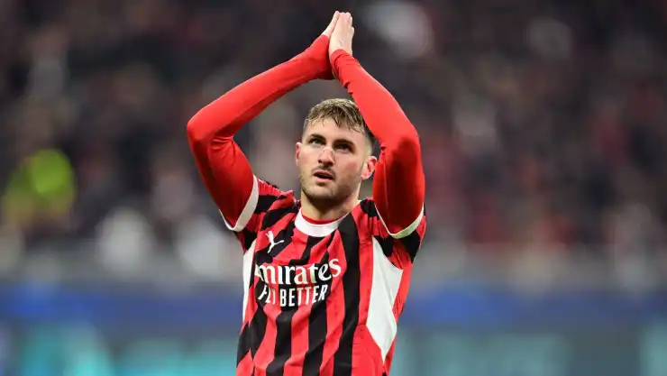 Bolonia vs AC Milan en vivo Serie A de Italia Santiago Gimenez titular