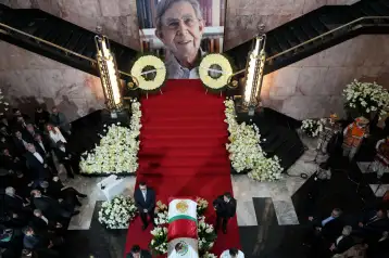 Homenaje de cuerpo presente a Cuauhtémoc Cárdenas en el Palacio de Bellas Artes.