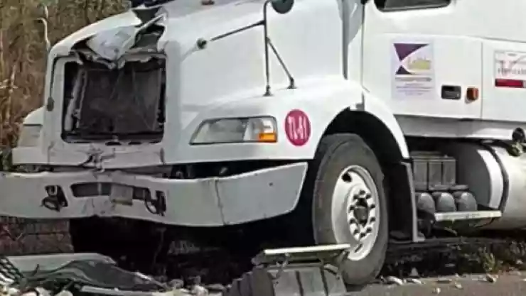 FOTOS_ Fuerte accidente registrado en el periférico de Mérida, protagonizado por un tráiler