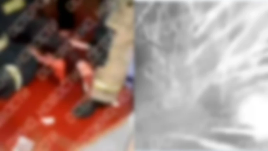 VIDEO: ¡Imágenes fuertes! Granada explota frente un militar y pierde sus brazos; intentó impresionar a una mujer