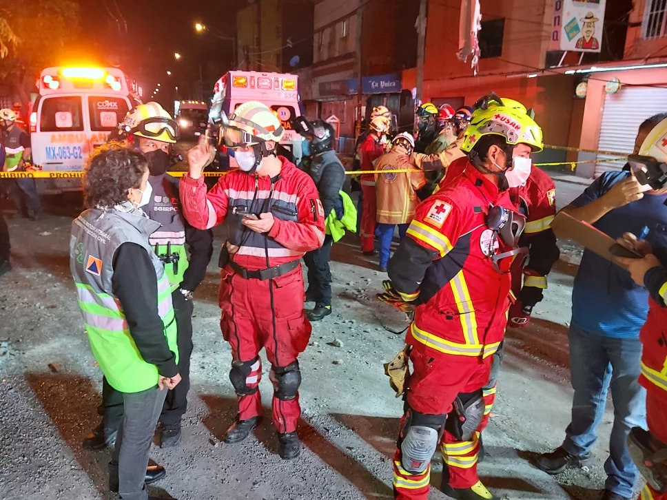 Abren carpeta por homicidio culposo tras explosión en la colonia Morelos