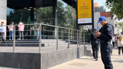 Asaltan con violencia a la embajada de España en la Ciudad de México