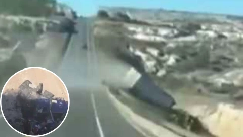 TRÁILER PERDIO EL CONTROL Y CAYO.png