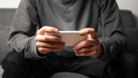 Nunca hagas con tu celular: ¡Evita robos de dinero y contraseñas!