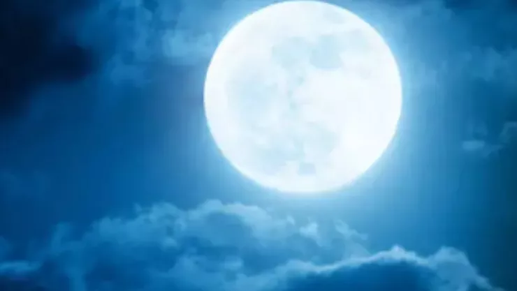 luna azul