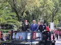 AMLO devela placa por los 200 años del Heroico Colegio Militar
