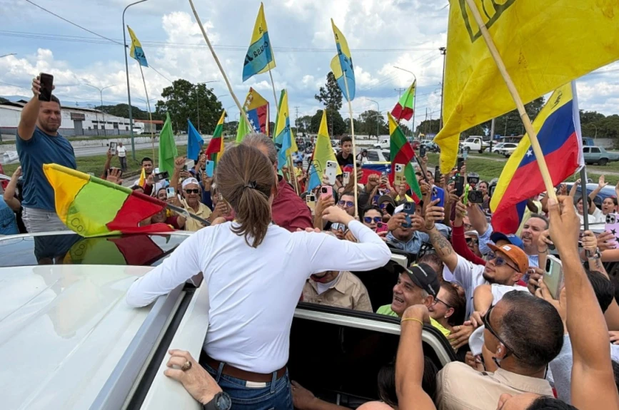 maria_corina_machado_regreso_venezuela_simpatizantes