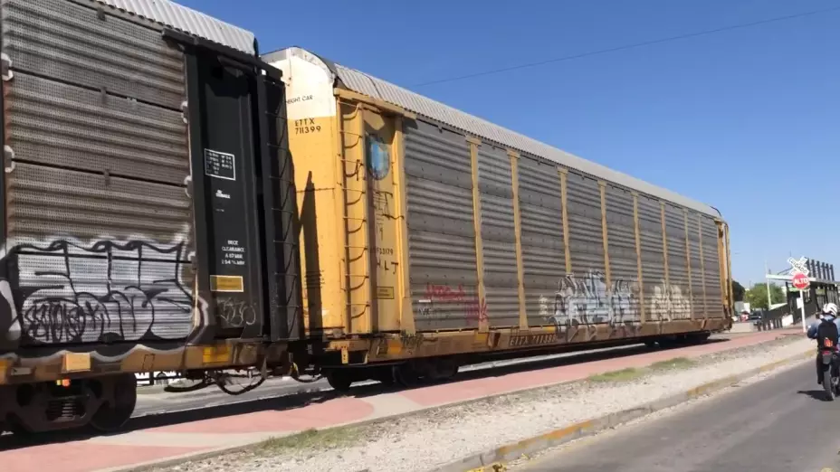 migrantes tren.jpg