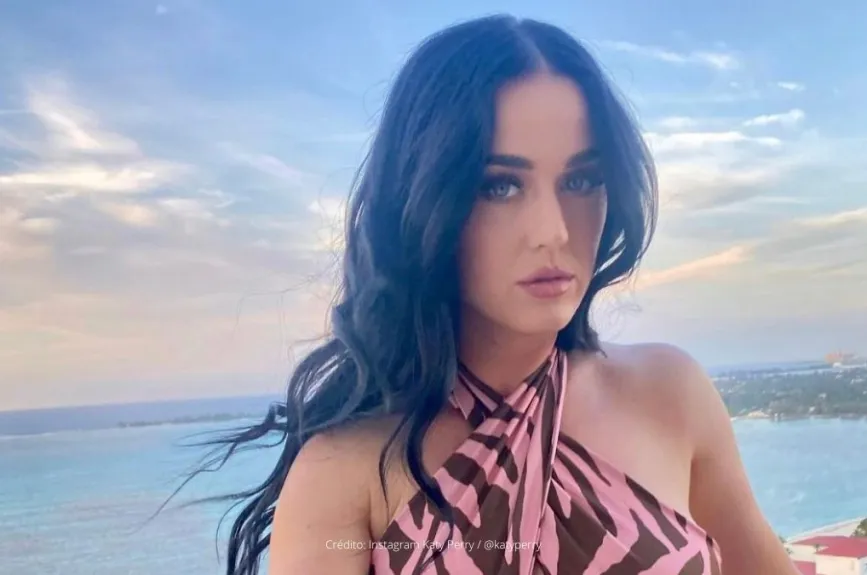 katy-perry-super-bowl (3).jpg