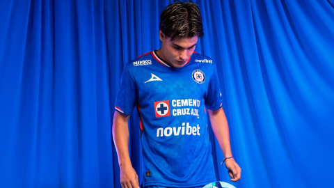Cruz Azul llevará un parche de ‘Equipo de la Temporada’ en su playera