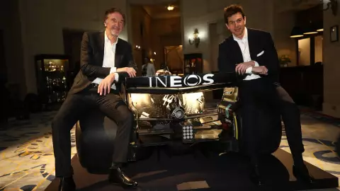 Jim Ratcliffe es accionista de la escudería Mercedes