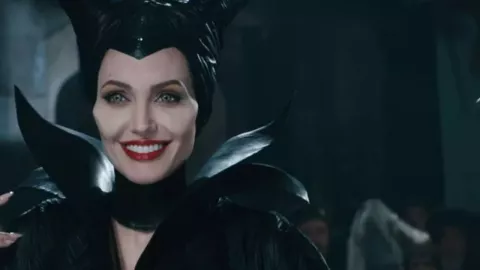 Angelina regresará como Maléfica en la tercera entrega de la historia