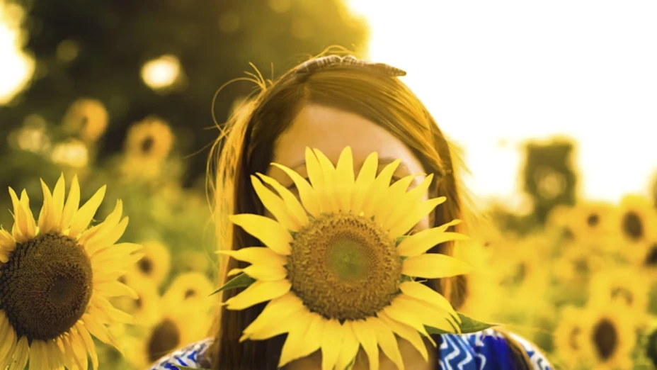 Horóscopo de hoy de Mhoni Vidente para hoy viernes 8 de agosto; es hora de fluir