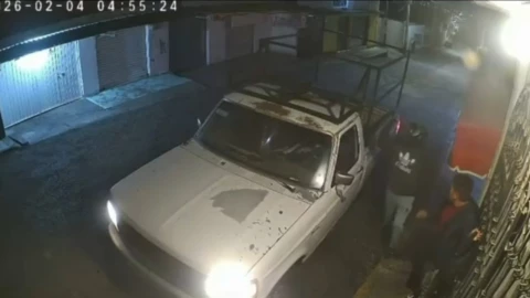 video-capta-violento-intento-asalto-en-nicolas-romero-edomex-casi-atropellan-a-la-victima