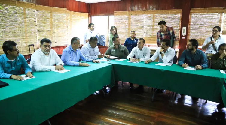 Refuerzan acciones para proteger a los manatíes en Tabasco