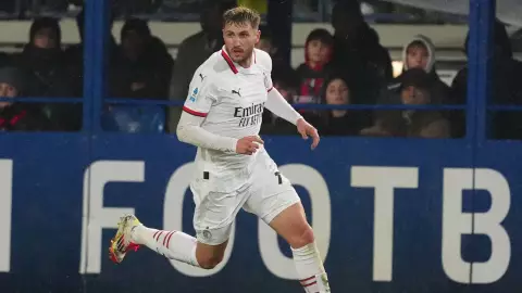 Rodolfo Pizarro habla del gol de Santi Gimenez con el Milan