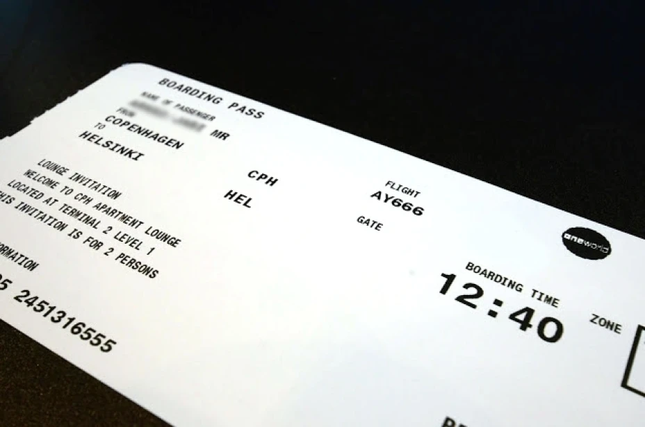 El boleto de avión tenía una combinación de letras y números no aptas para supersticiosos