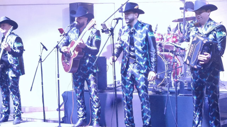 Arma con la que le quitaron a vocalista en Tijuana.