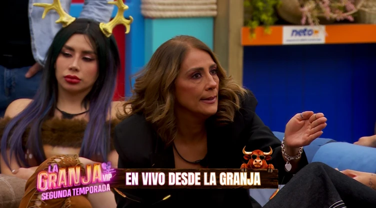 Eres igual o peor que ella Azalia Ojeda se le va contra Rafael Mercadante en La Granja VIP, diciendo que es igual que Mónica Escalante.jpg