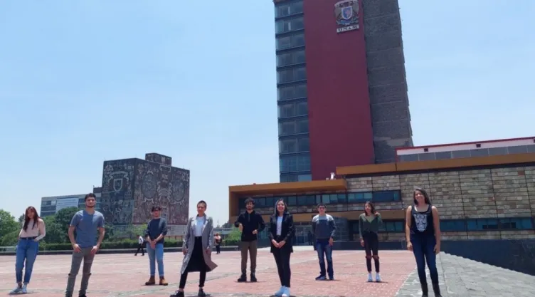 alumnos-unam-alemania.jpg