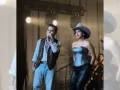 Ángela y Nodal beso (6).jpg