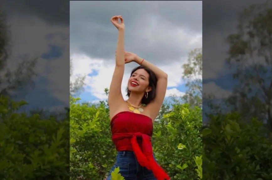 Votos de la boda de Nodal con Angela (17).jpg