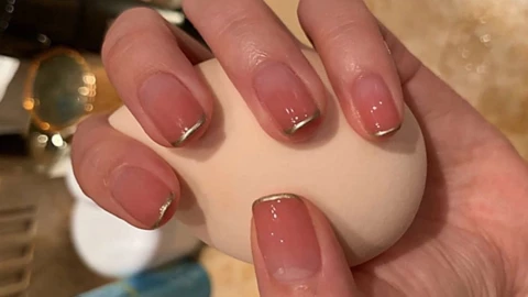 Base difuminada - Diseños de uñas mini french