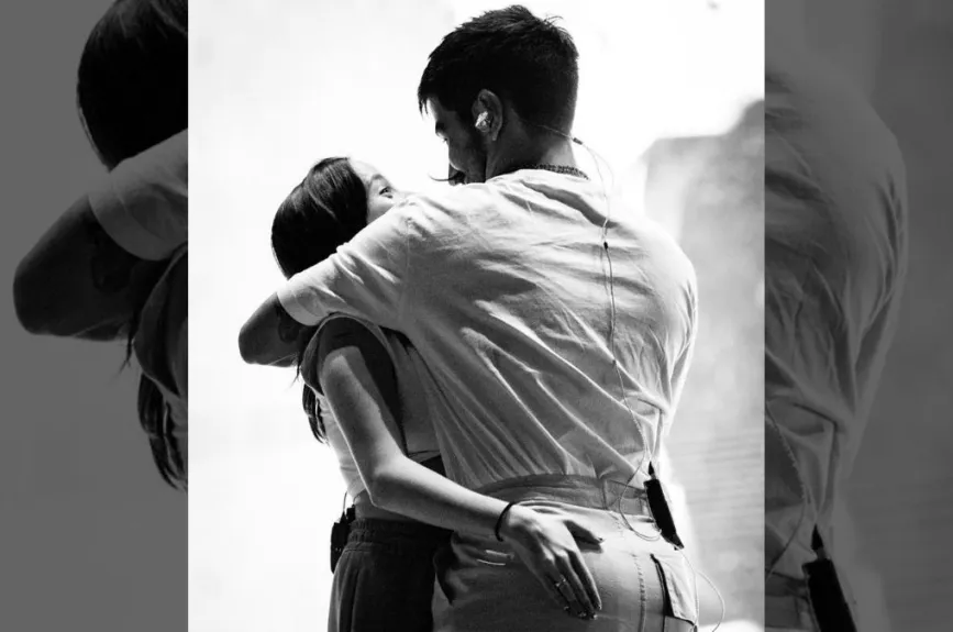 evaluna y camilo abrazo.jpg