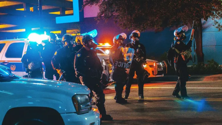 Reportan múltiples víctimas de tiroteo en Raleigh, Carolina del Norte