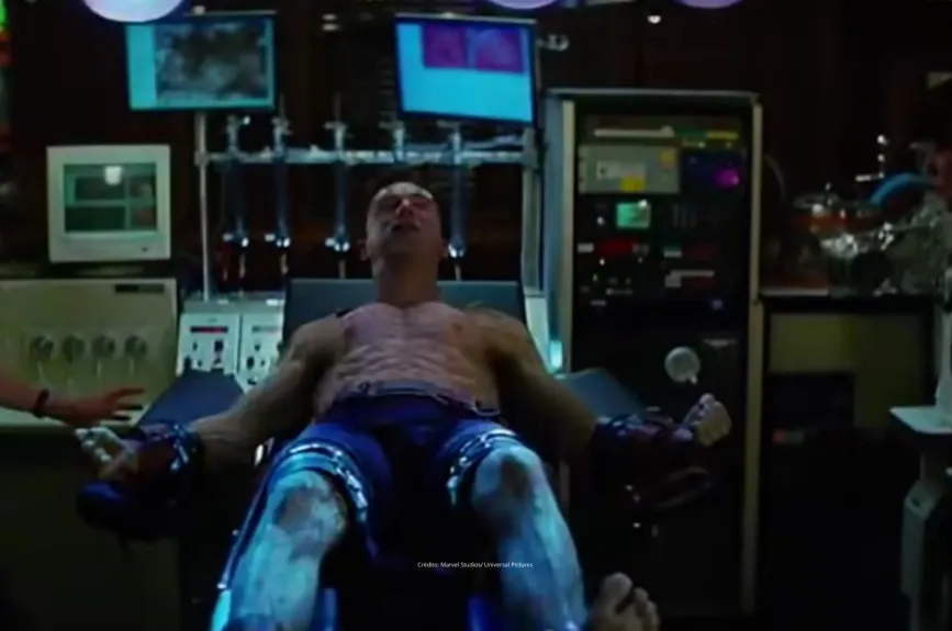 Edward Norton Hulk TV Azteca_17.jpg
