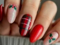 27 ideas de uñas elegantes para Navidad