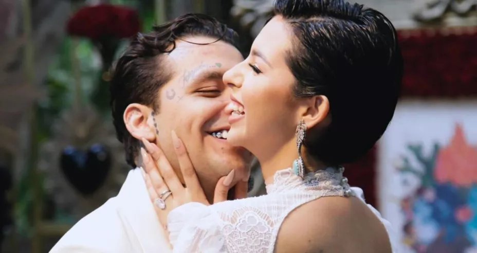 El increíble significado de la fecha de boda de Christian Nodal y Ángela Aguilar: 24.7.24.jpg