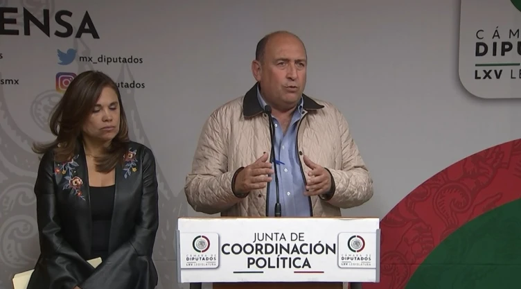 Rubén Moreira armas PRI debate nacional