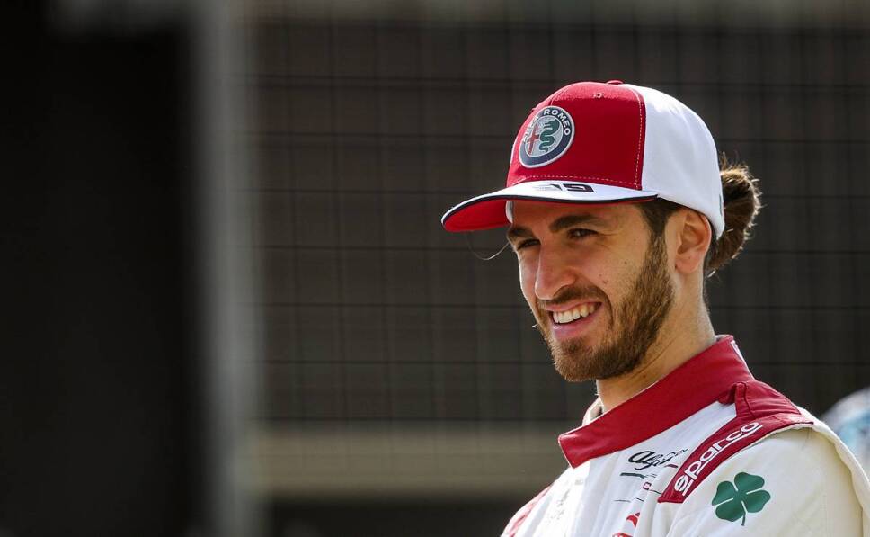sustituto del ruso nikita mazepin en f1 con haas 2022