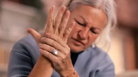 ¿Cómo saber si el hormigueo es por estrés?