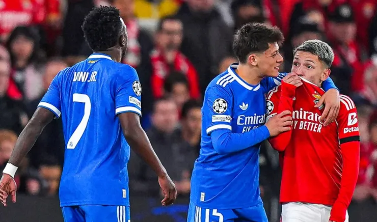 Gianluca Prestianni Vinícius Jr polémica que generó una regla dura de la FIFA