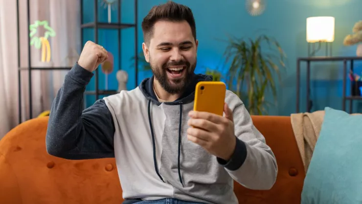 Inteligencia Artificial revela los apellidos que se ganarán la lotería en noviembre 2024