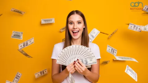 ¿Las personas que trabajan por honorarios tienen derecho a aguinaldo 2025?