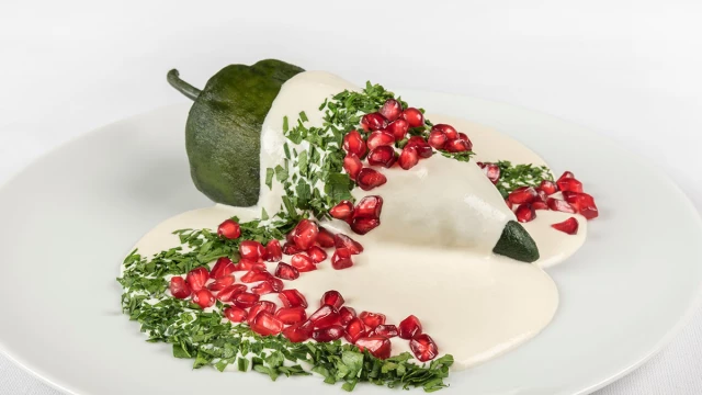 La verdadera historia de los chiles en nogada La verdadera historia de los chiles en nogada